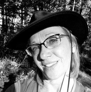 Meet your Posher, Paula